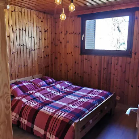 Chalet Heureux Somme-Leuze