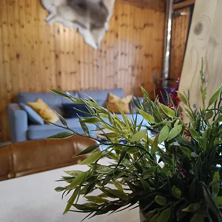 Heureux Chalet