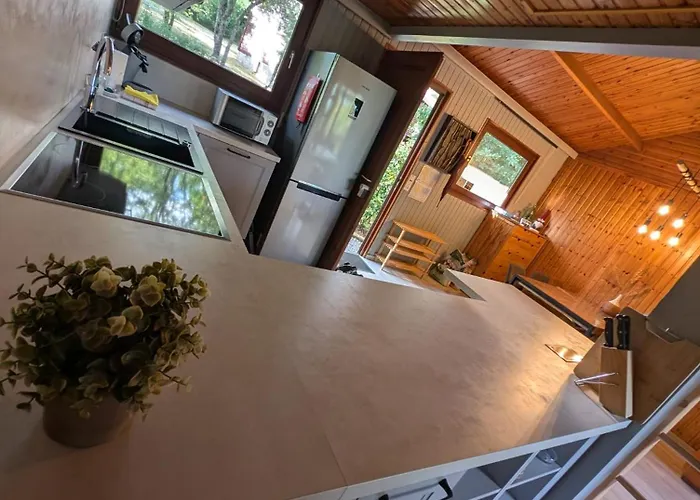 Heureux Chalet Somme-Leuze